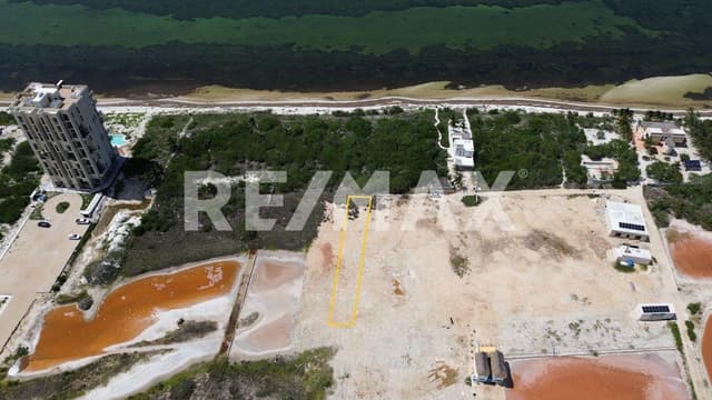 Terreno en Venta en Segunda Fila en Santa Clara, Yucatán