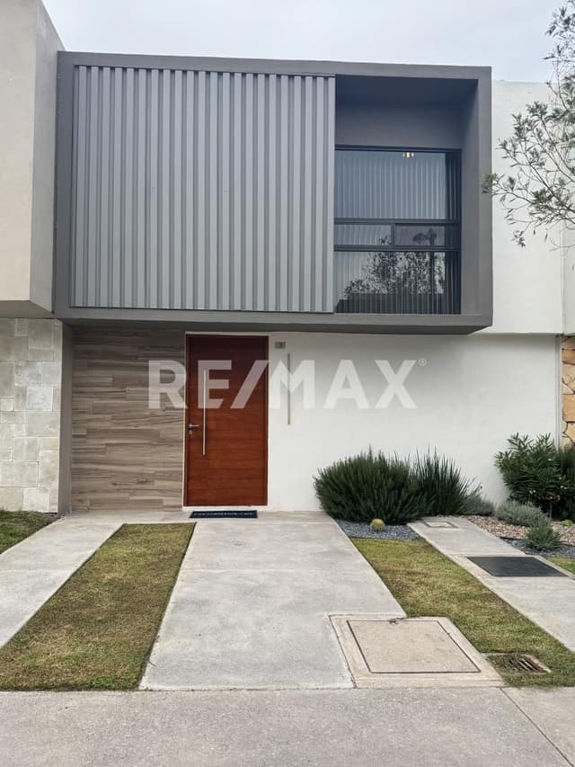 CASA EN VENTA EN ZIBATÁ 