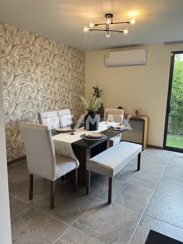 CASA EN VENTA EN ZIBATÁ 