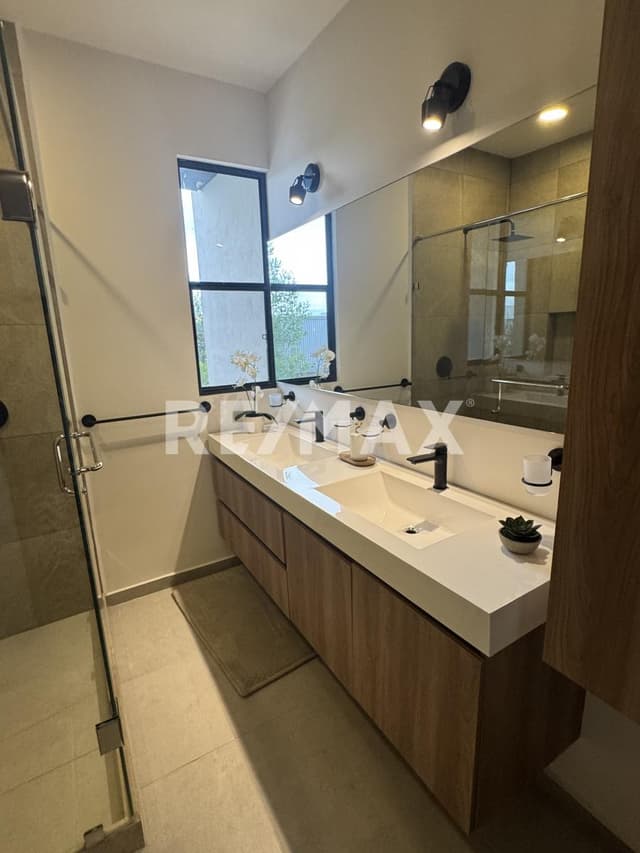 CASA EN VENTA EN ZIBATÁ 