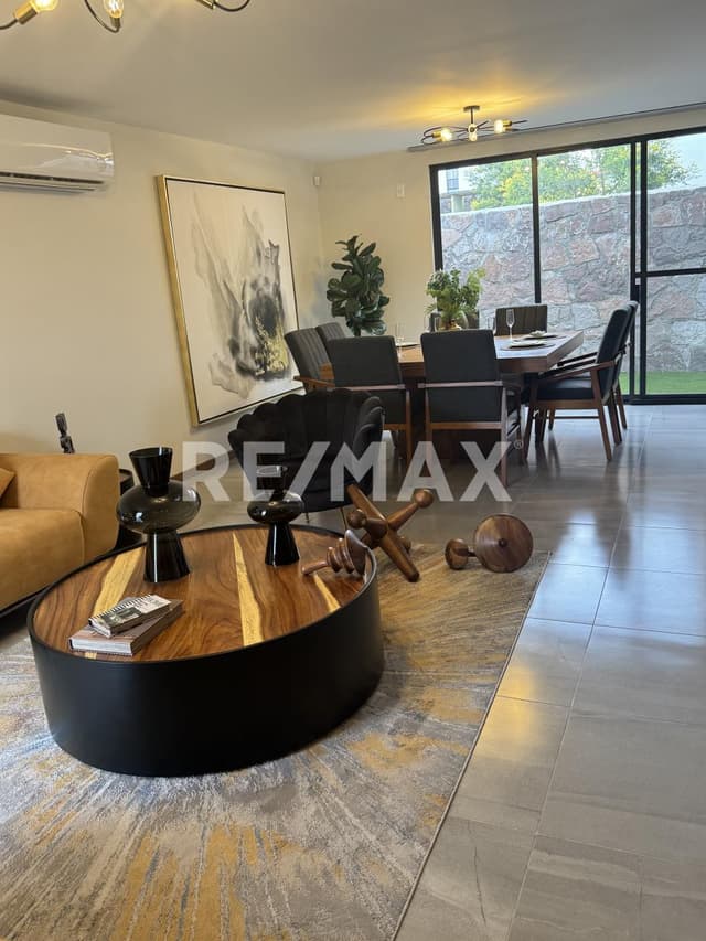 CASA EN VENTA EN ZIBATÁ