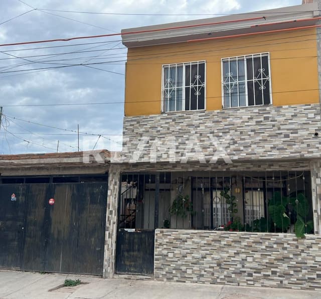 CASA EN VENTA Colonia El Ciprés