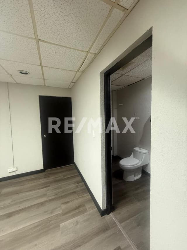 Oficina en renta – Av. Revolucion