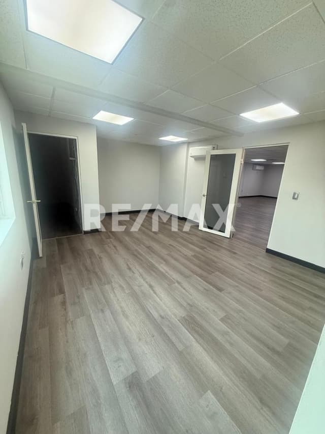 Oficina en renta – Av. Revolucion