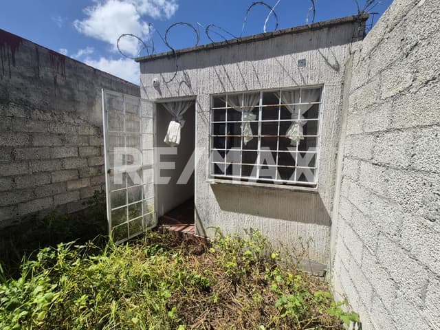 EXCELENTE OPORTUNIDAD, venta de casa sola