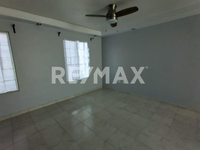 Renta Casa En Comunidad Privada