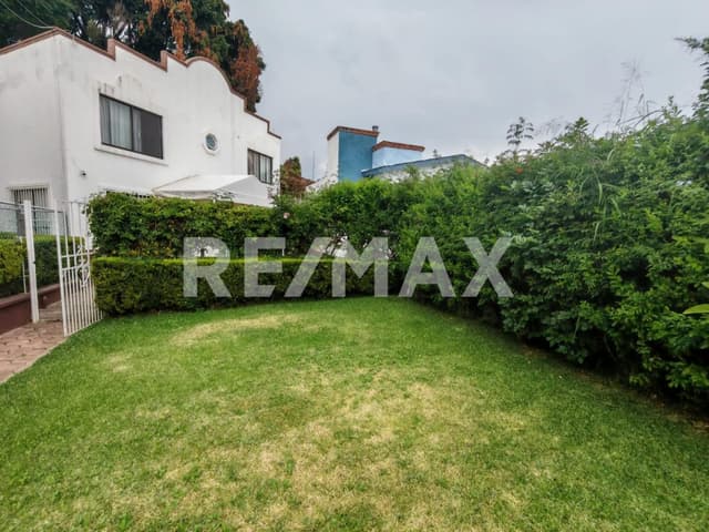 Venta de casa en condominio, Fracc. Lomas Tetela, Cuernavaca, Morelos...Clave 5804
