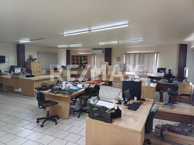 BODEGA INDUSTRIAL/COMERCIAL EN RENTA CERCA DE PARQUE ESPAÑA