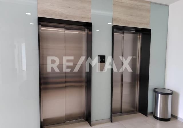 CONSULTORIO en RENTA 