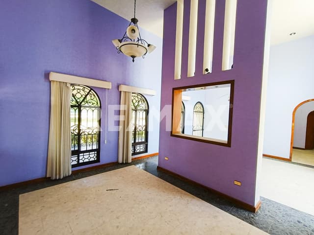 TERRENO CON CASA EN VENTA