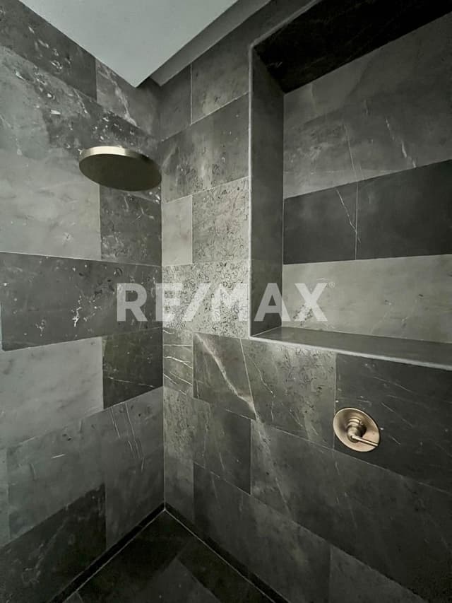 Venta de Departamento de lujo, de 3 recámaras en Arthouse Mérida, Yuc.