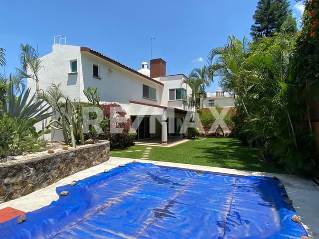 VENTA DE CASA EN LOMAS DE CUERNAVACA, TEMIXCO