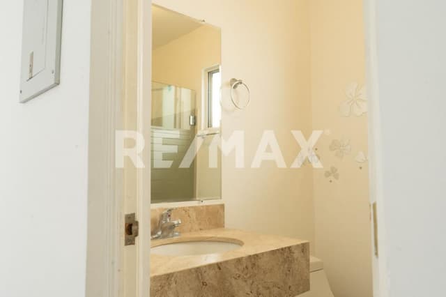 CASA VENTA. GRAN VIA PUERTA DE HIERRO