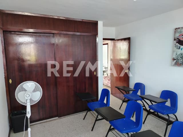 CASA EN VENTA, FRACCIONAMIENTO CIMATARIO