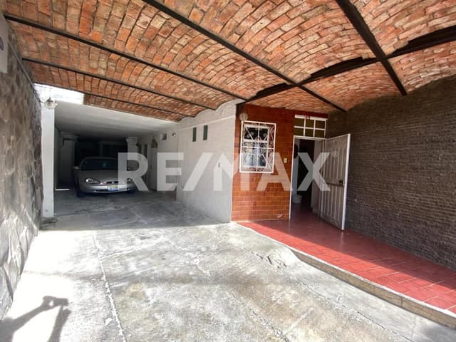 Casa venta, Lomas del Paradero, Guadalajara