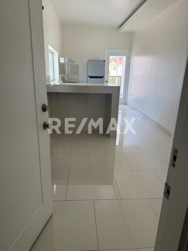 DEPARTAMENTO INDEPENDIENTE EN RENTA 