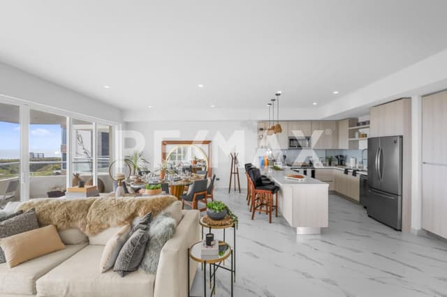 Exclusive Apartment with Ocean View