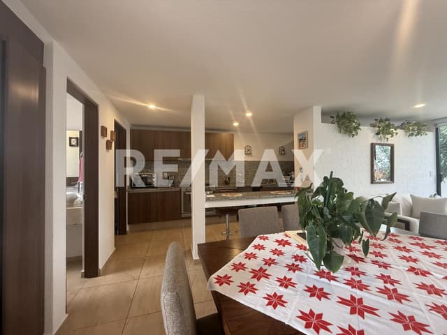 CASA VENTA ALTOS JURIQUILLA