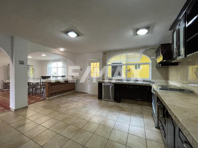 Venta de casa en el Fracc. Las Fincas, Jiutepec, Morelos...Clave 5817