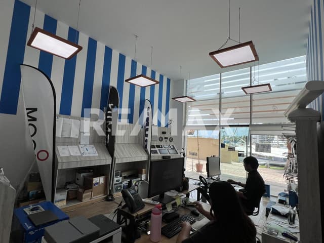 Mazatlán Local Comercial Frente a Marina con Hermosa Vista 