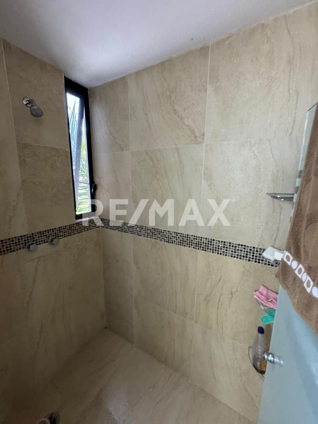 Venta de Casa estilo industrial en Real del Bosque, Corregidora Querètaro