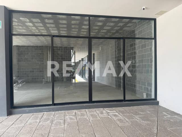 Locales en Satélite Nueva Plaza Comercial Fontana