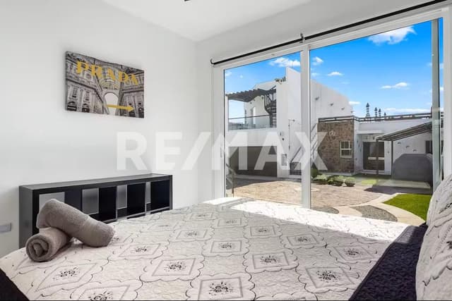 Exclusiva Villa en Renta frente al Océano