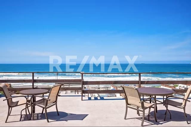 RENTA VILLA EN FRACCIONAMIENTO FRENTE AL MAR DE ROSARITO 