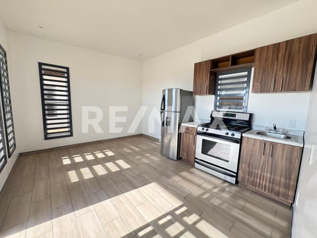 CASA EN RENTA COLINAS  DE ROSARITO