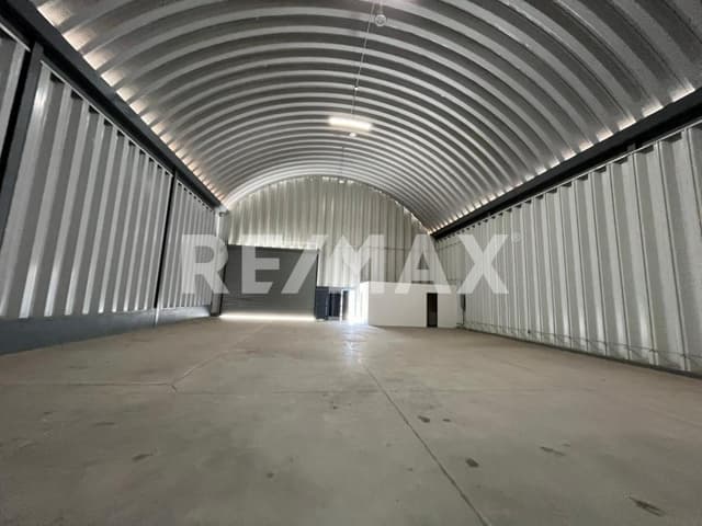 BODEGA EN RENTA DE 418 M2, EN PLAYAS DE ROSARITO, B.C.