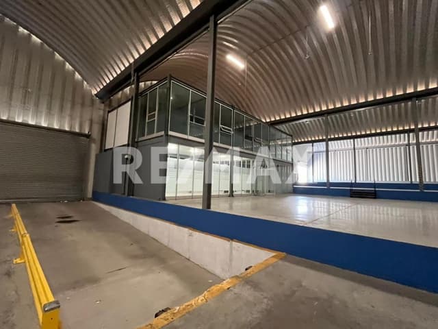 BODEGA EN RENTA DE 2,520 M2, EN PLAYAS DE ROSARITO, B.C.