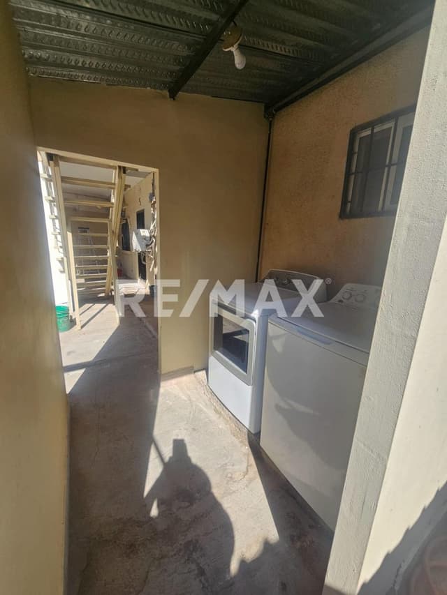 DEPARTAMENTO AMUEBLADO EN RENTA ZONA SAN LORENZO