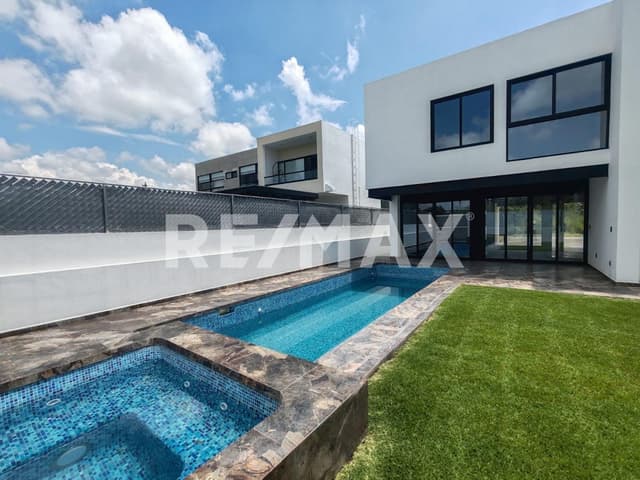 Casa en Venta en el Fraccionamiento Lomas de Cocoyoc