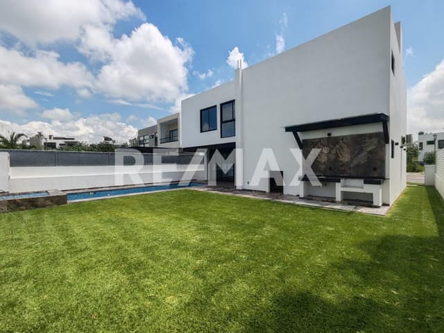 Casa en Venta en el Fraccionamiento Lomas de Cocoyoc