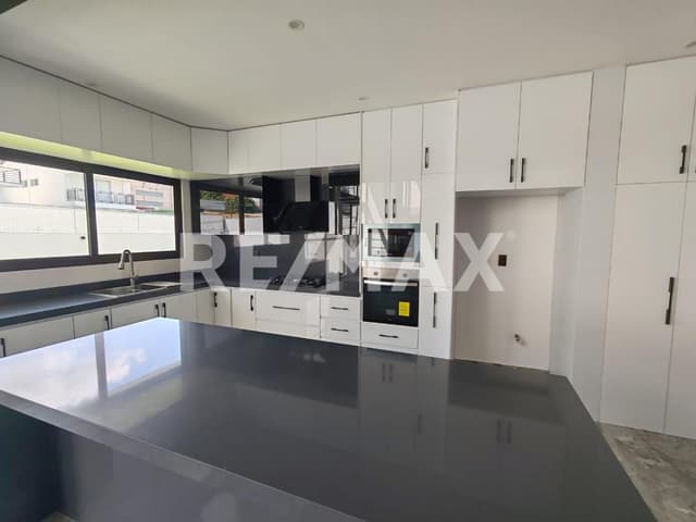 Casa en Venta en el Fraccionamiento Lomas de Cocoyoc