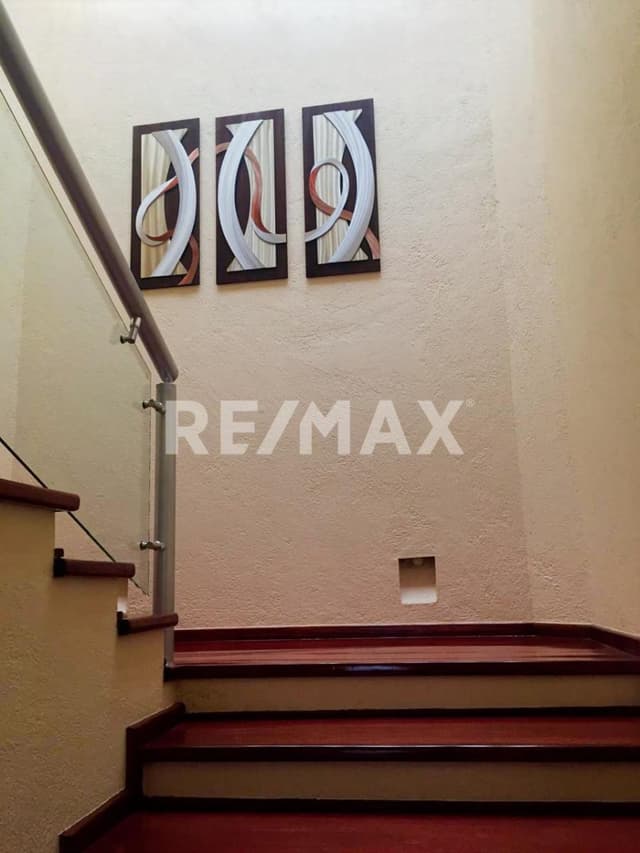 CASA EN RENTA EL CAMPANARIO QUERETARO