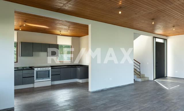 Casa en Condominio en Renta 