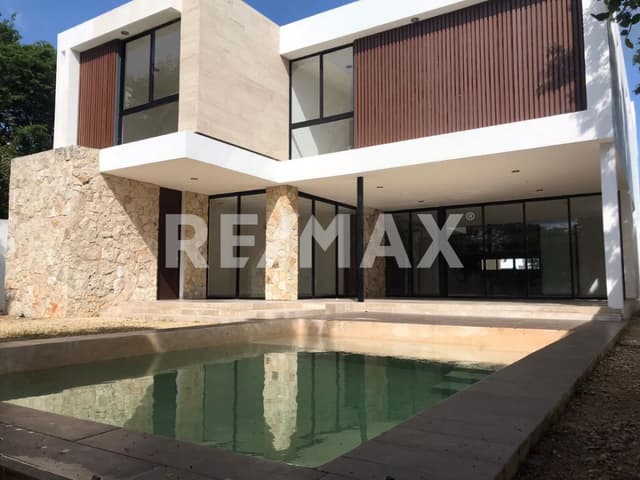 CASA EN VENTA EN PRIVADA NORTEMÉRIDA