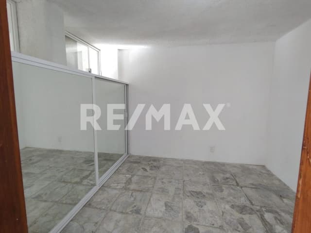 CASA EN VENTA EN LOMAS DE OCCIPACO, NAUCALPAN