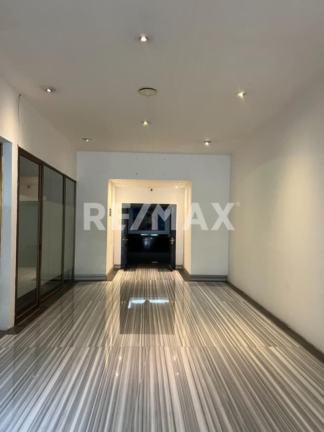 Oficina en Ciudad del Sol 