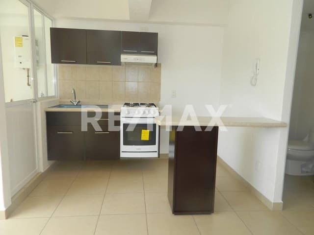 SE VENDE DEPARTAMENTO EN SAN PEDRO DE LOS PINOS