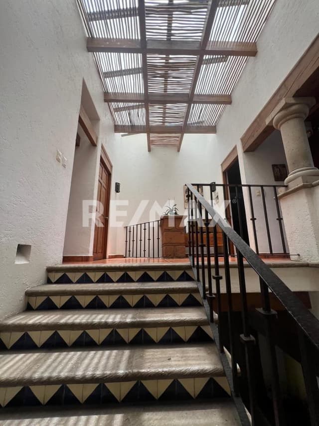 Venta de casa dentro del Fracc. San Jerónimo Ahuatepec, Cuernavaca, Morelos...Clave 5823