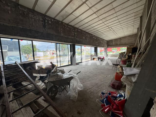 Locales en Satélite Nueva Plaza Comercial Fontana