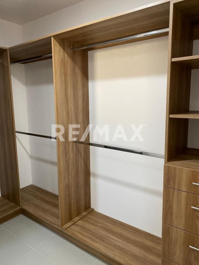 Fraccionamiento Viñedos del Mar - Casa en Venta