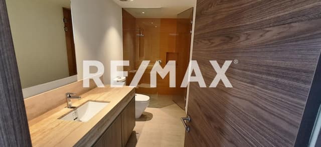 VENTA DE PENTHOUSE EN LA GOTA