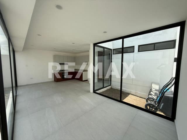 CASA DE UN NIVEL VENTA CAÑADAS DEL ARROYO CORREGIDORA