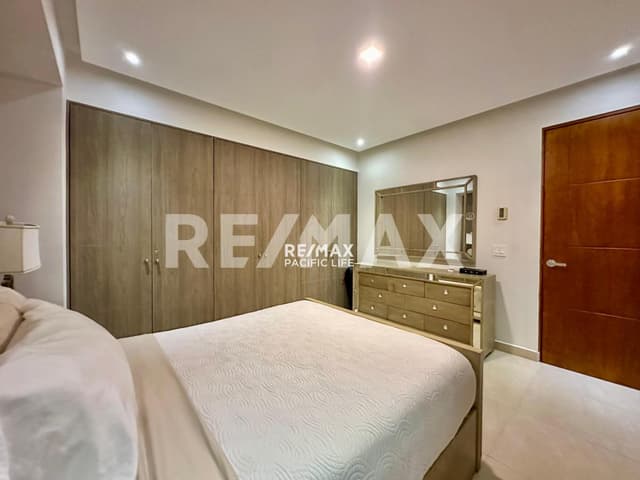 CONDOMINIO EN VENTA EN PENINSULA