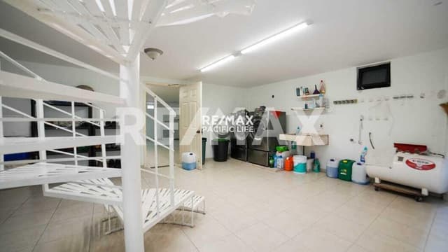 CASA EN VENTA EN EL CID