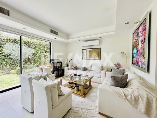 CASA EN VENTA EN LAS ACACIAS