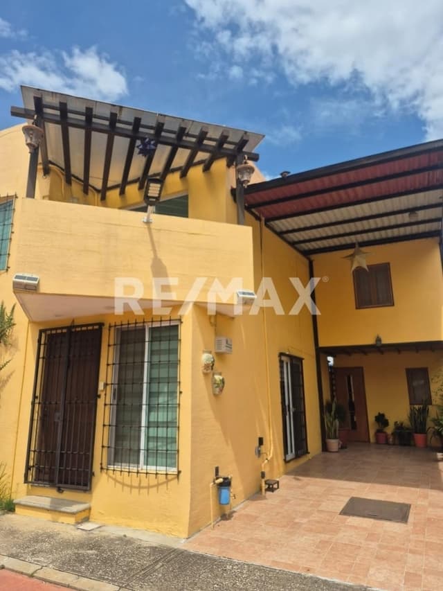 Casa Fracc Los Pinos Cam Diputados